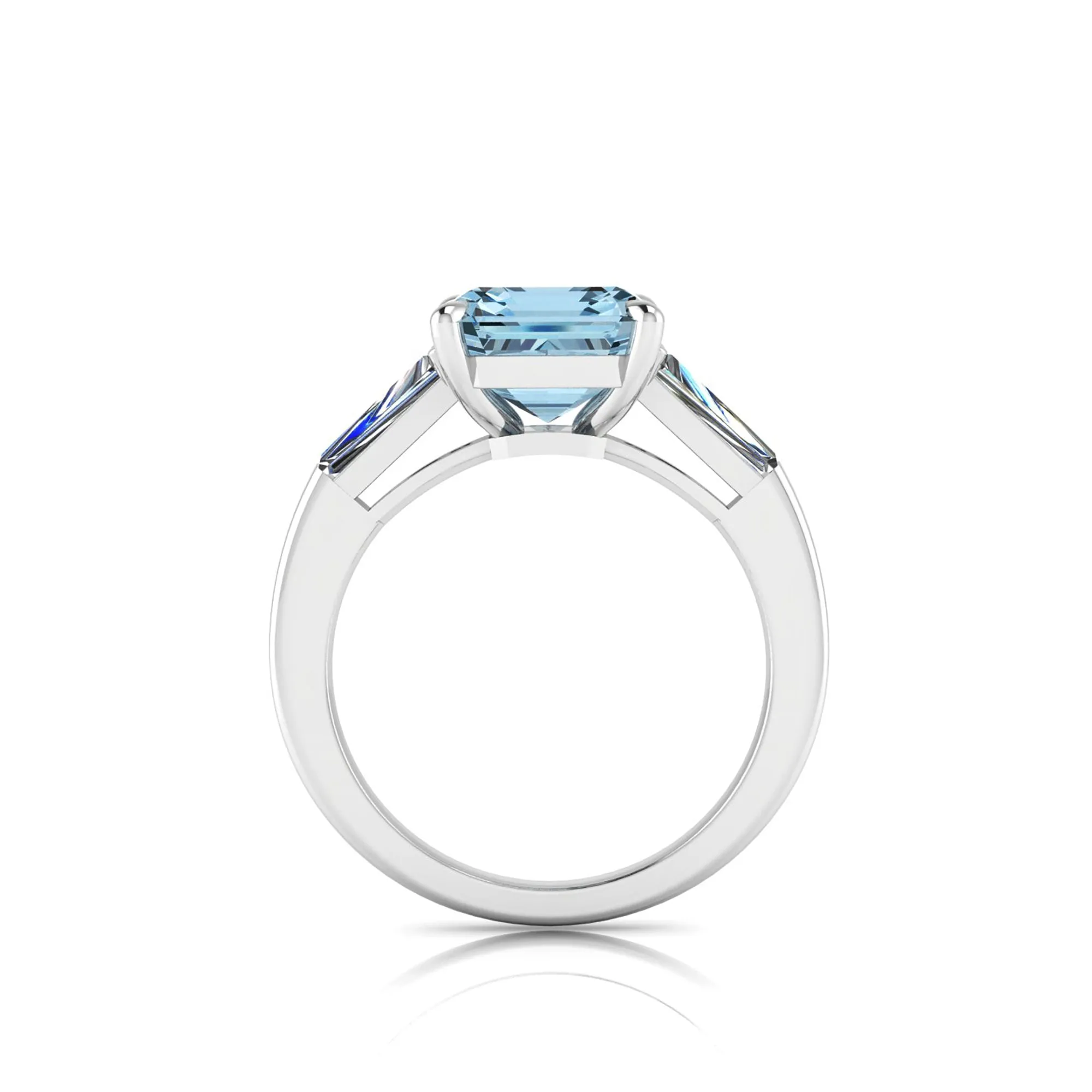 4.58 Carat Emerald Aquamarine 0.40 Carat Baguette Diamonds Cocktail Ring