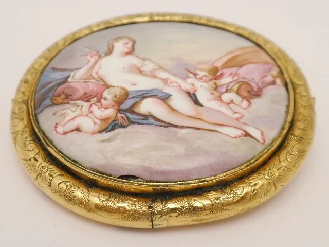 Antique Georgian Venus Enamel Pinchbeck Brooch