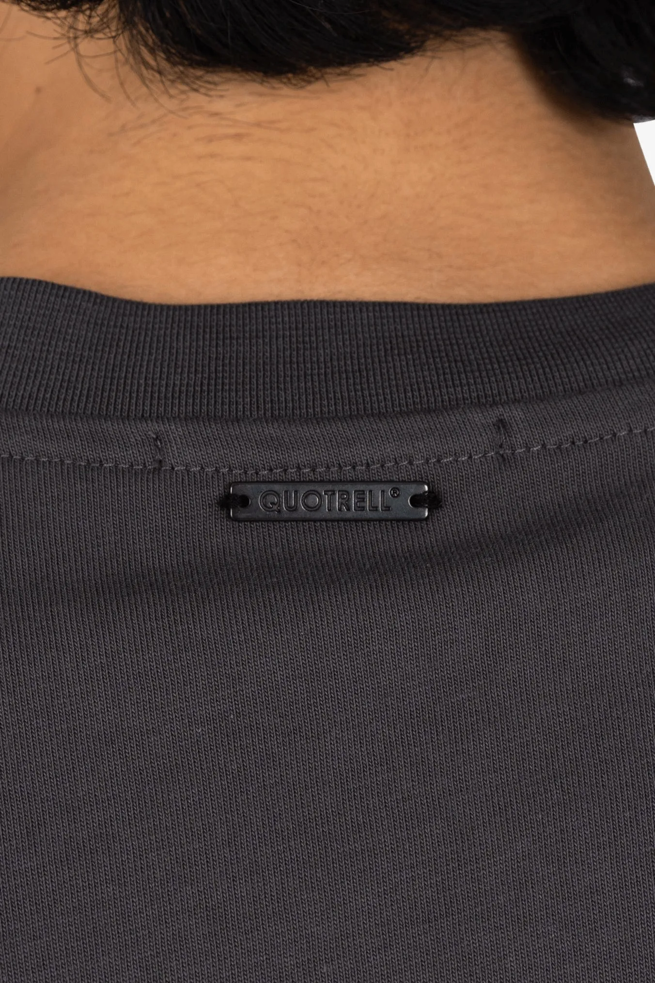 ATELIER MILANO T-SHIRT | ANTHRACITE/WHITE