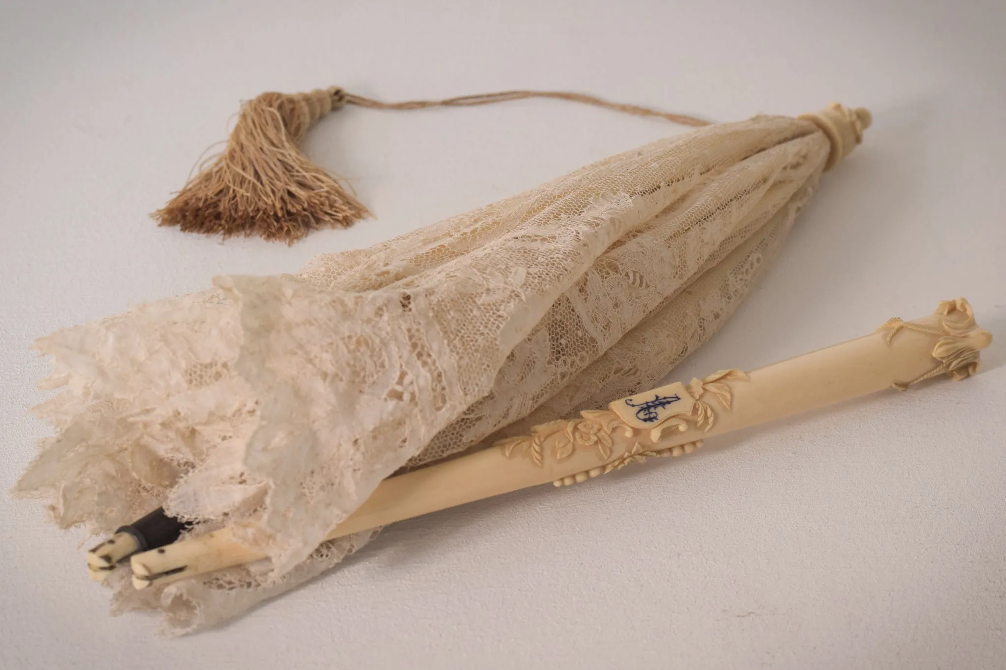 Beautifully Carved Ivory Parasol with Exquisite Lacework