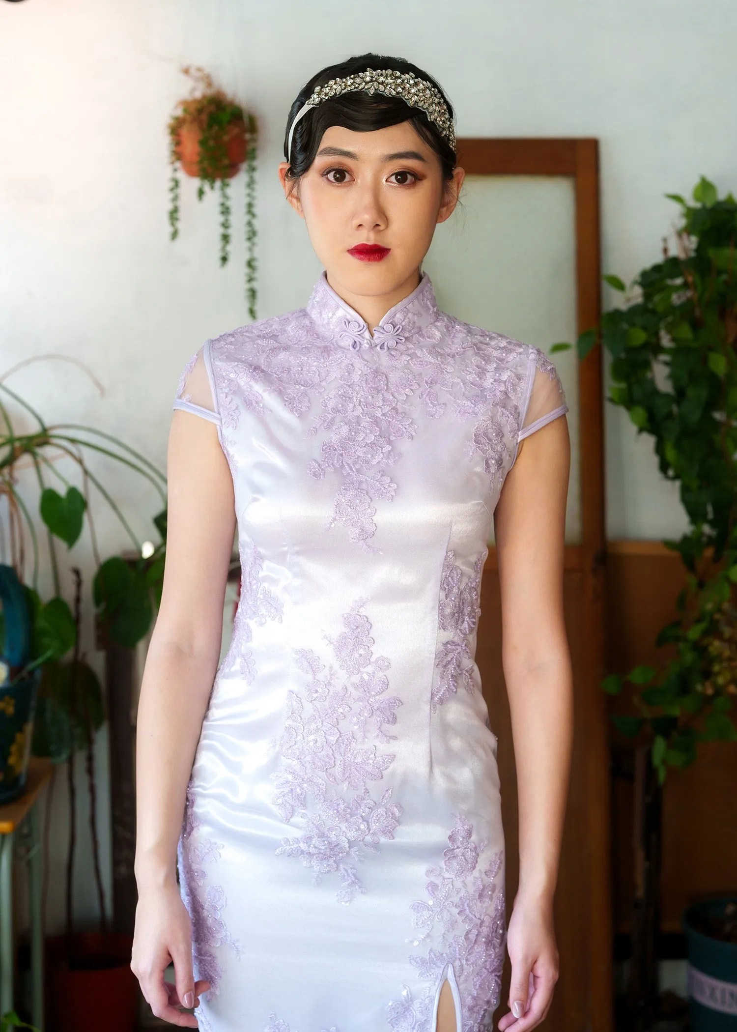 Cap Sleeves Lace Qipao (Lilac)