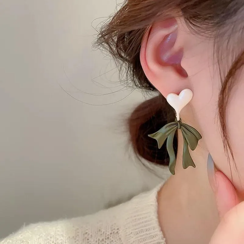 Charming Enamel Heart Dangling Ribbon Bowknot Earrings