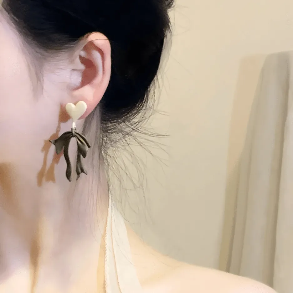 Charming Enamel Heart Dangling Ribbon Bowknot Earrings