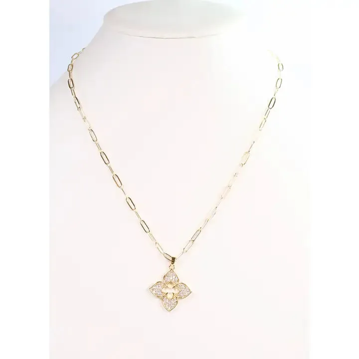 Clover Necklace