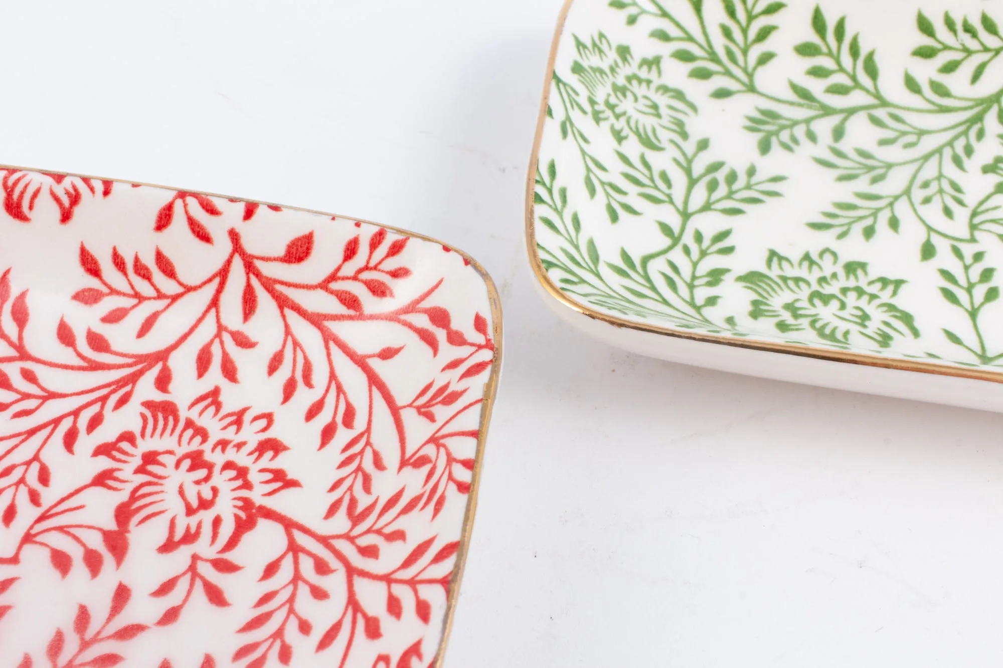 Delicate Patterned Trinket Dish | Two Colors
