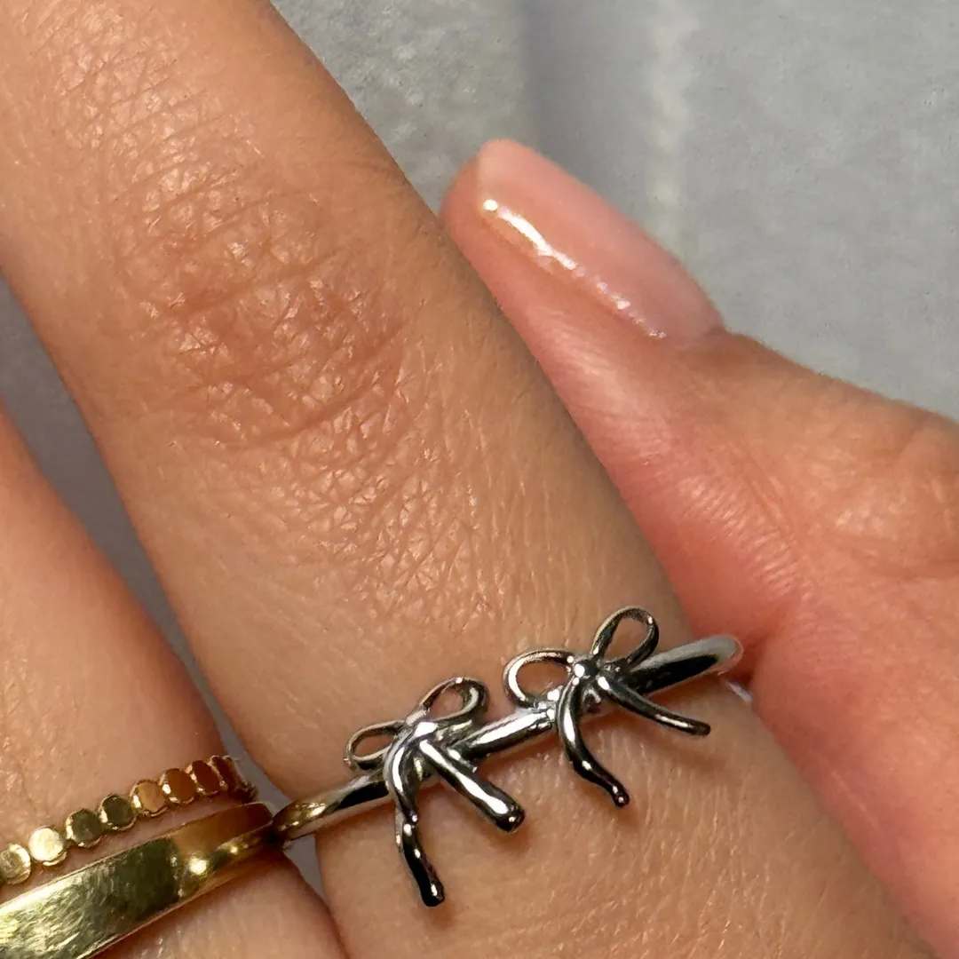 Everlasting Grace Bow Ring