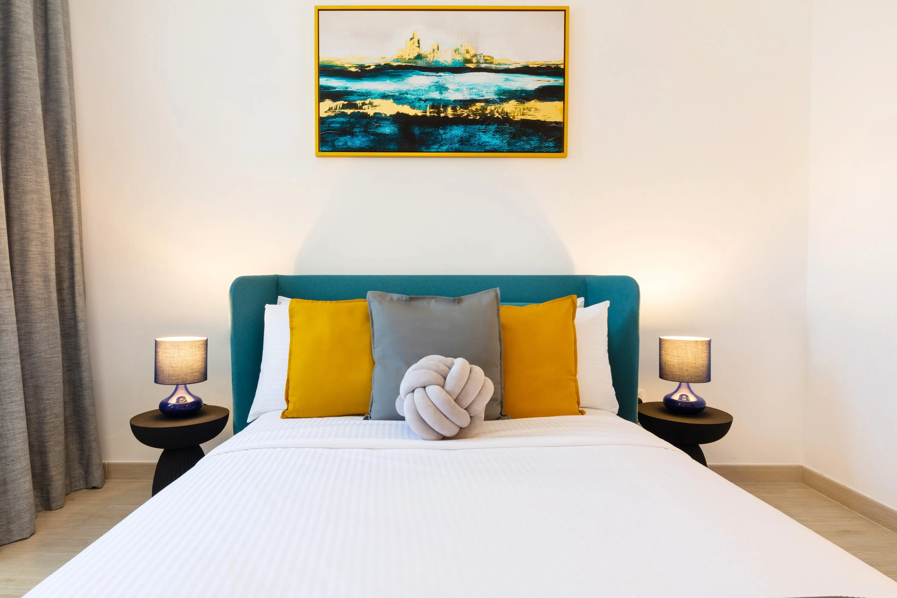 Exclusive Seaview 3BR Roof Terrace Apt with Scenic Views of Burj alArab