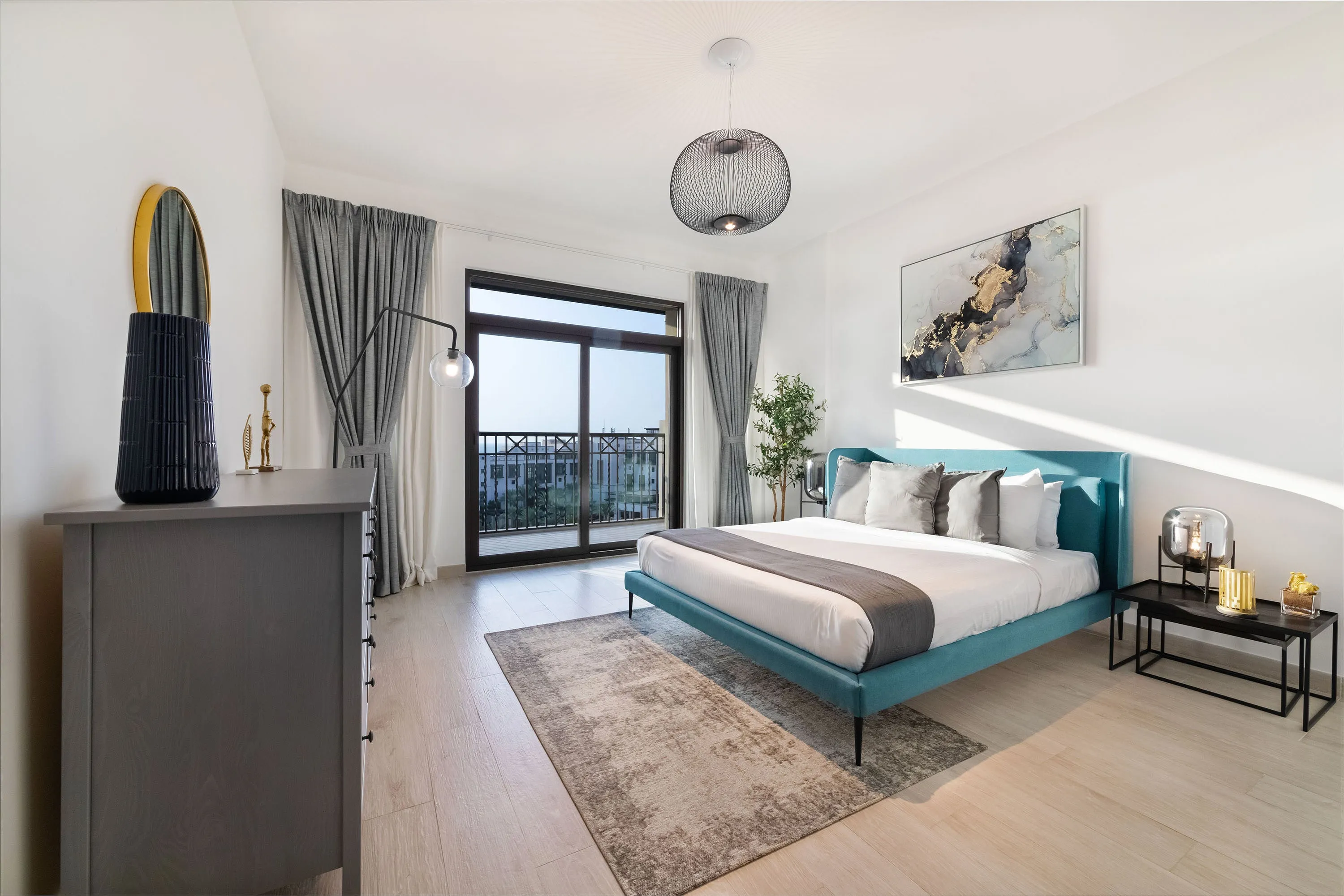 Exclusive Seaview 3BR Roof Terrace Apt with Scenic Views of Burj alArab
