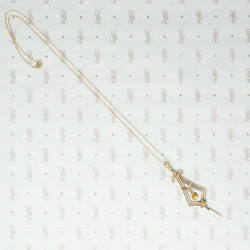 Exquisite Pearl and Diamond Lavalier Pendant
