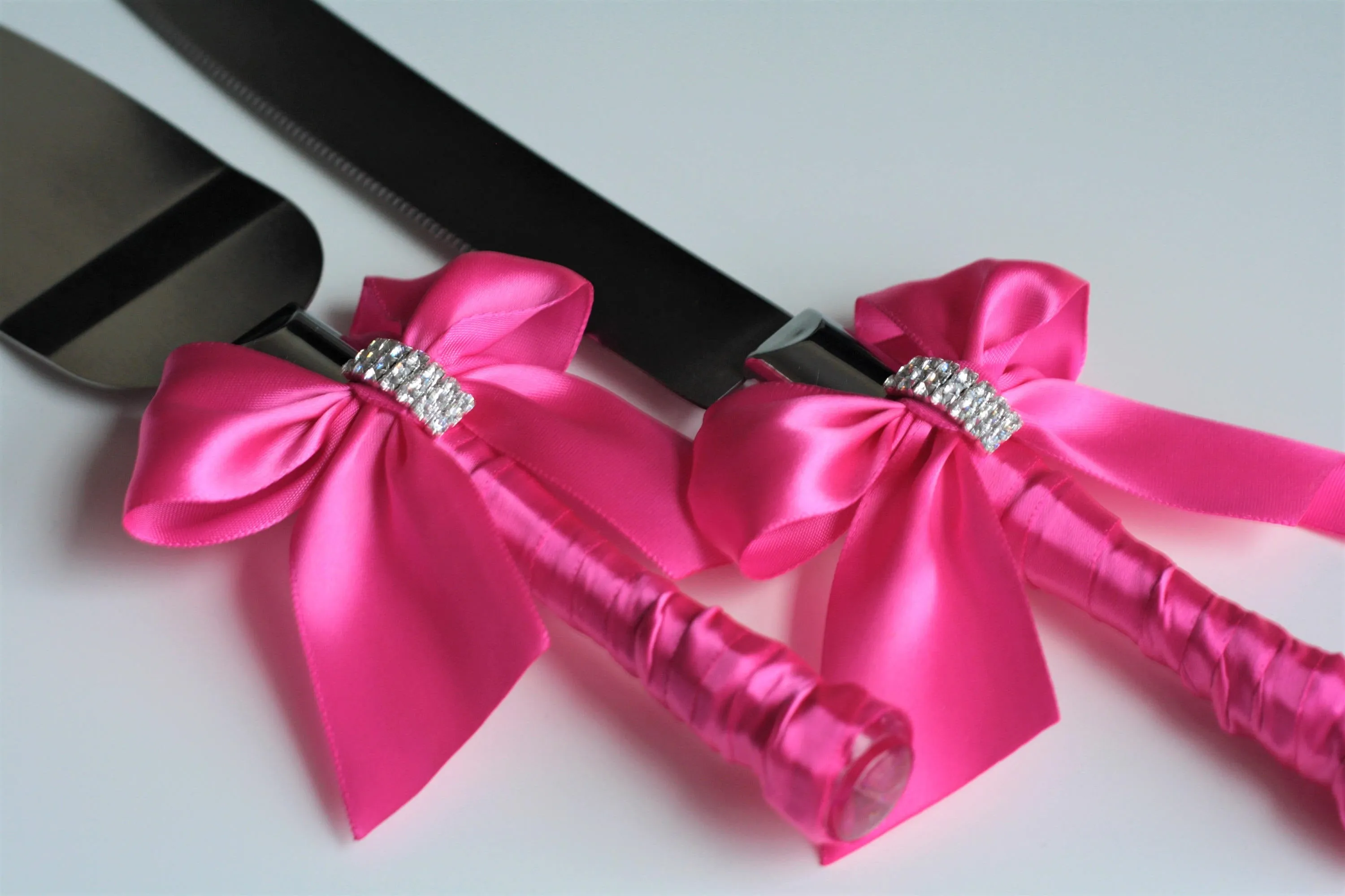 Fuchsia Cake Serving Set, Hot Pink Wedding Server Set, Cake Cutting Set