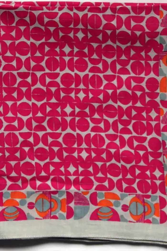 Fuchsia Perspective Cotton Square Medium