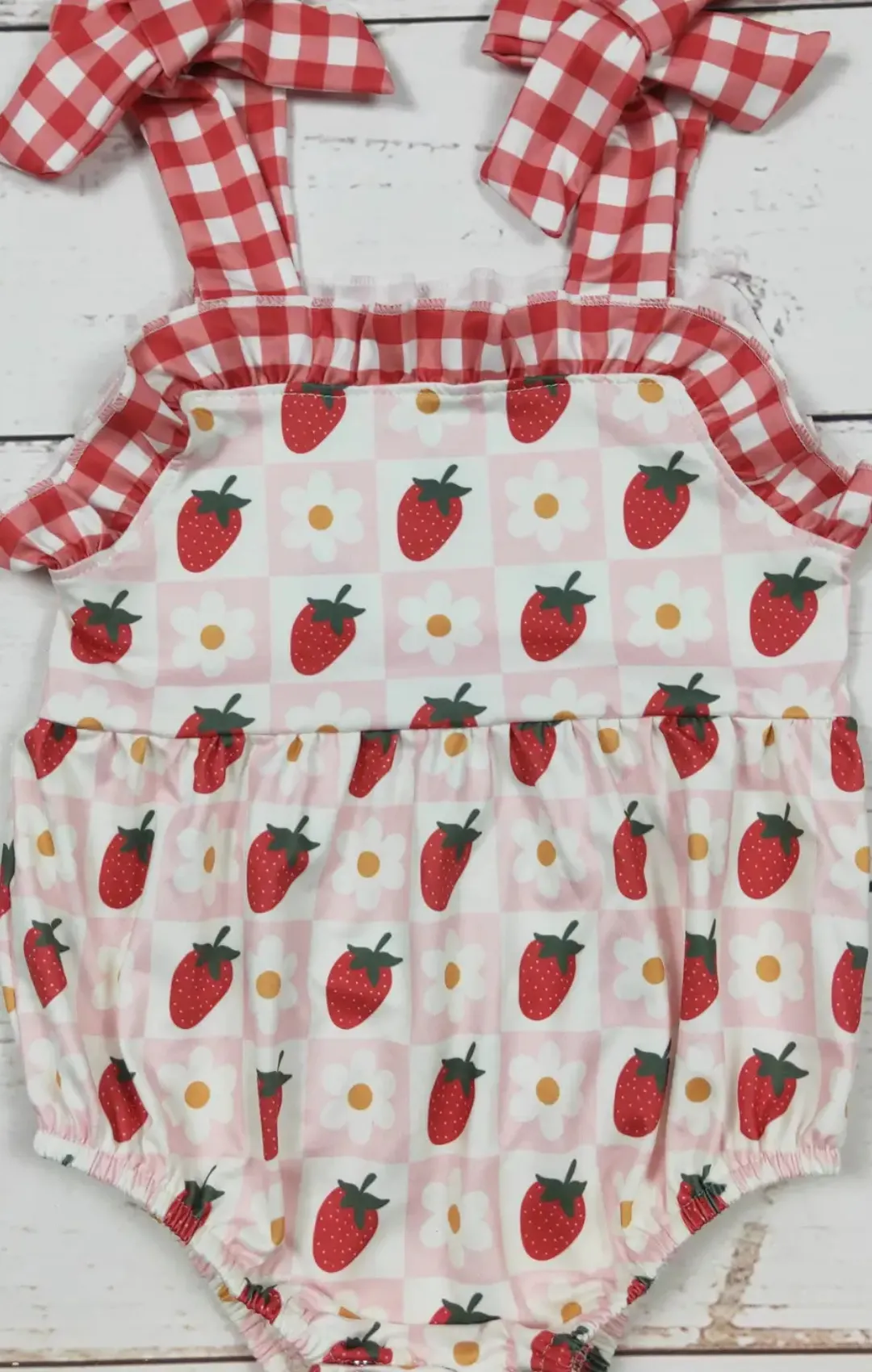 Girl Strawberry Checkered Bubble