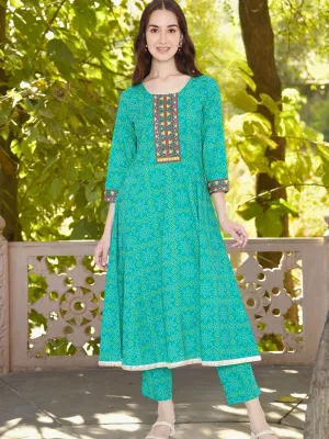 Green Cotton Printed Kurta with Embroidered Neck and Lace Inserts