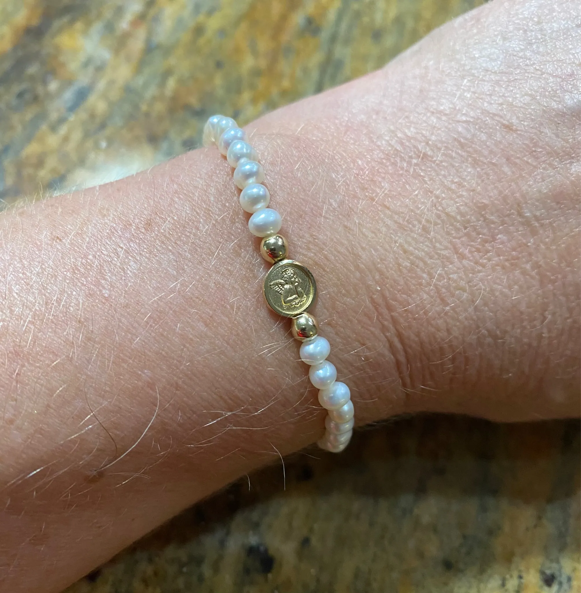 Guardian Angel Pearl Elastic Bracelet (8.0MM)