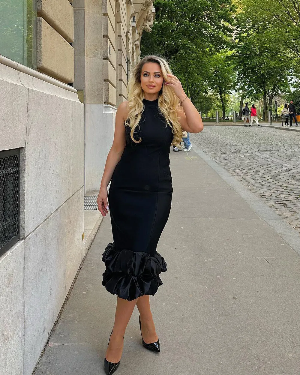 Halter Ruffle Hem Crepe Cocktail Dress