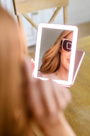 Hazel Blues® | Hello Gorgeous LED Mirror