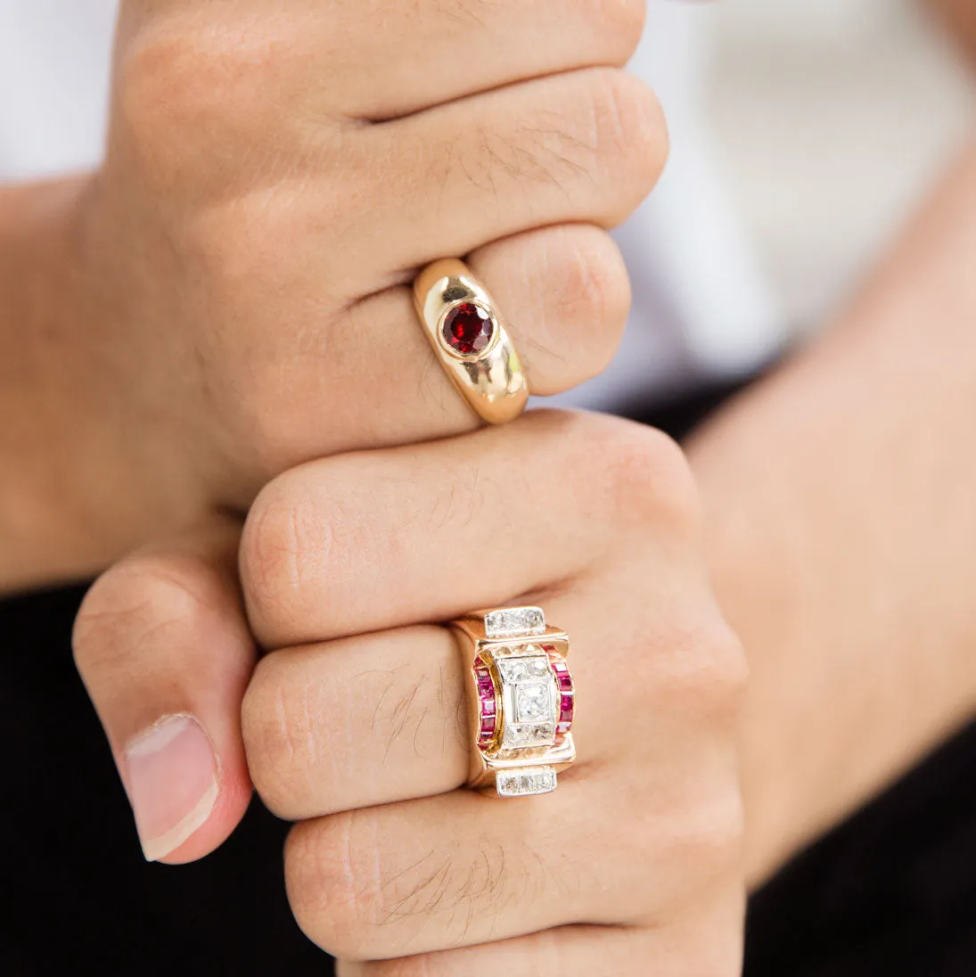 Hollis Circa 1990s Vintage Domed Garnet Ring