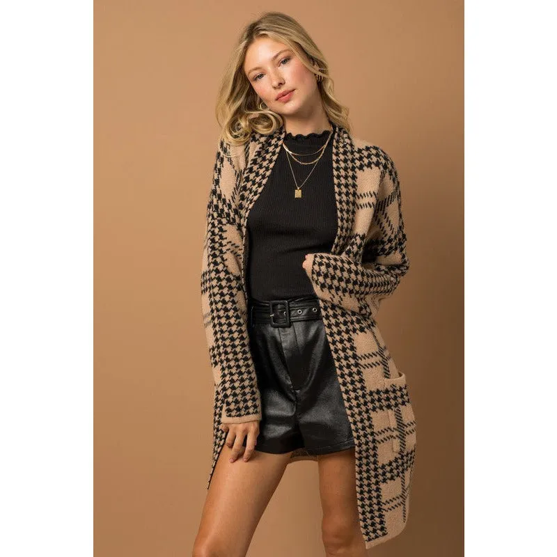 Inspiration Houndstooth Coatigan - Taupe