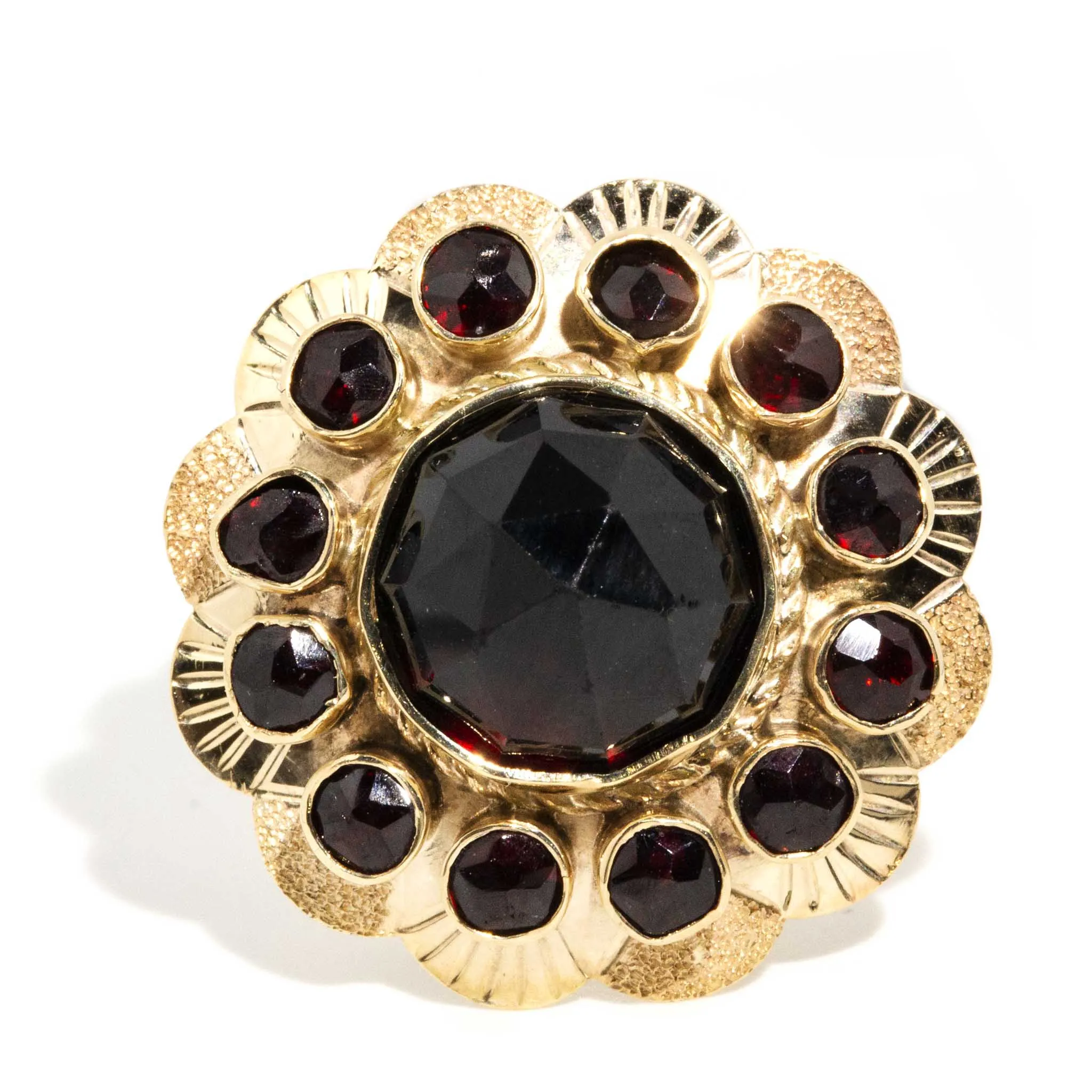 Lauren 1980s Garnet Starburst Ring 14ct Gold