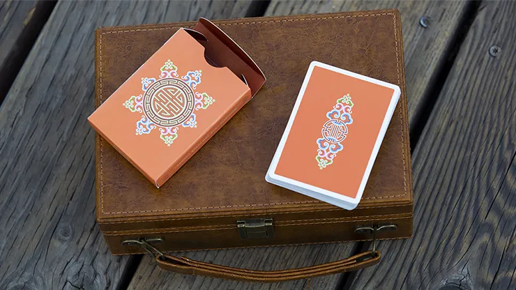 Limited World Tour: Deluxe Set (5 Decks, Compass and Case)