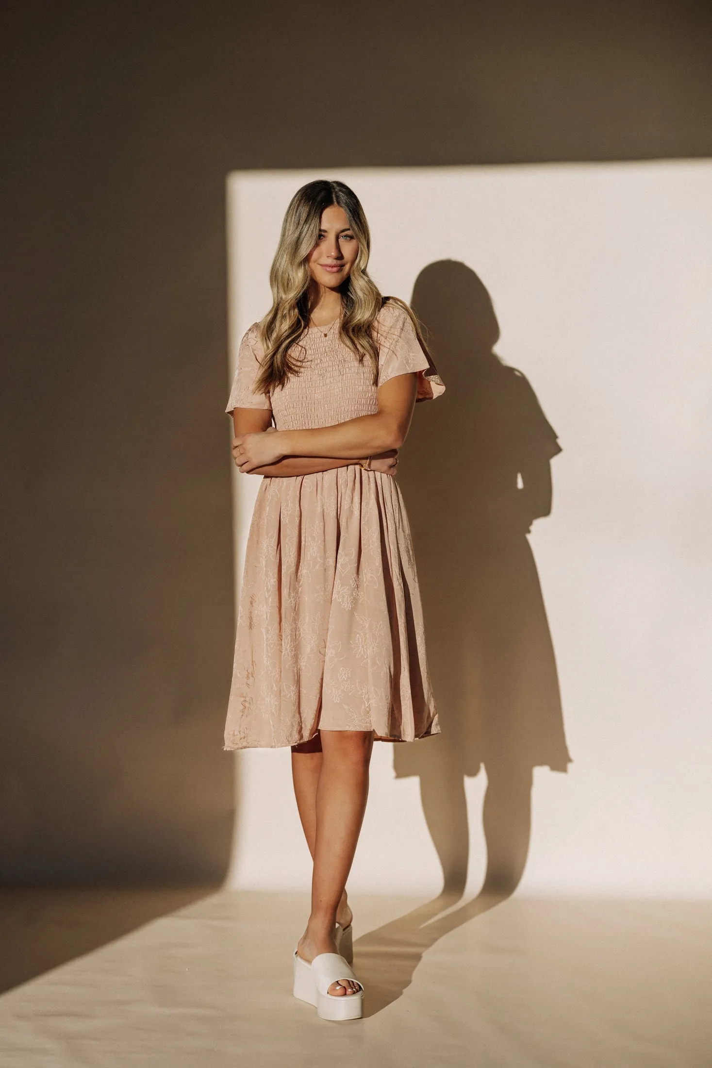 Maylee Dress in Apricot