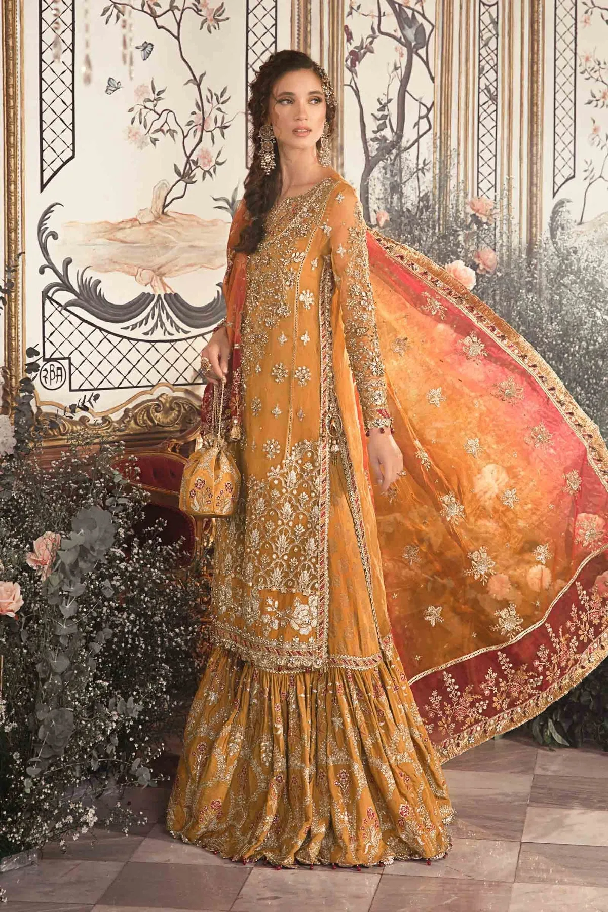 Mehndi Dress in Pakistani Bridal Gharara Kameez Style