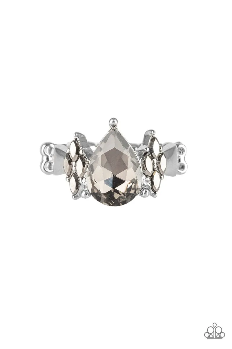 Paparazzi Yas Queen - Ring