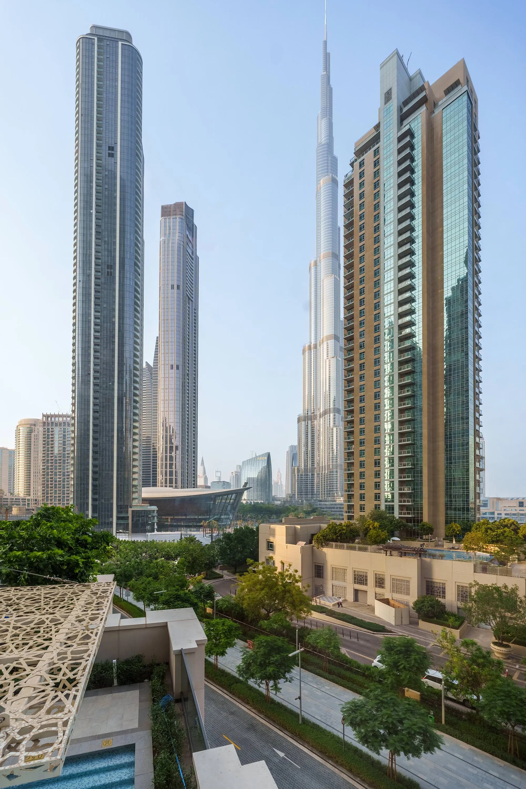 Posh & Arty Apt w/ Direct Burj Khalifa & Fountains Views
