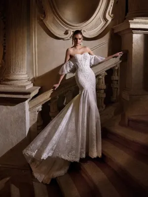 Pronovias Privee: Dazzle (Clearance)