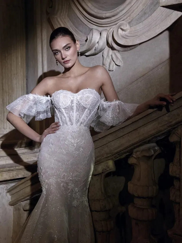Pronovias Privee: Dazzle (Clearance)