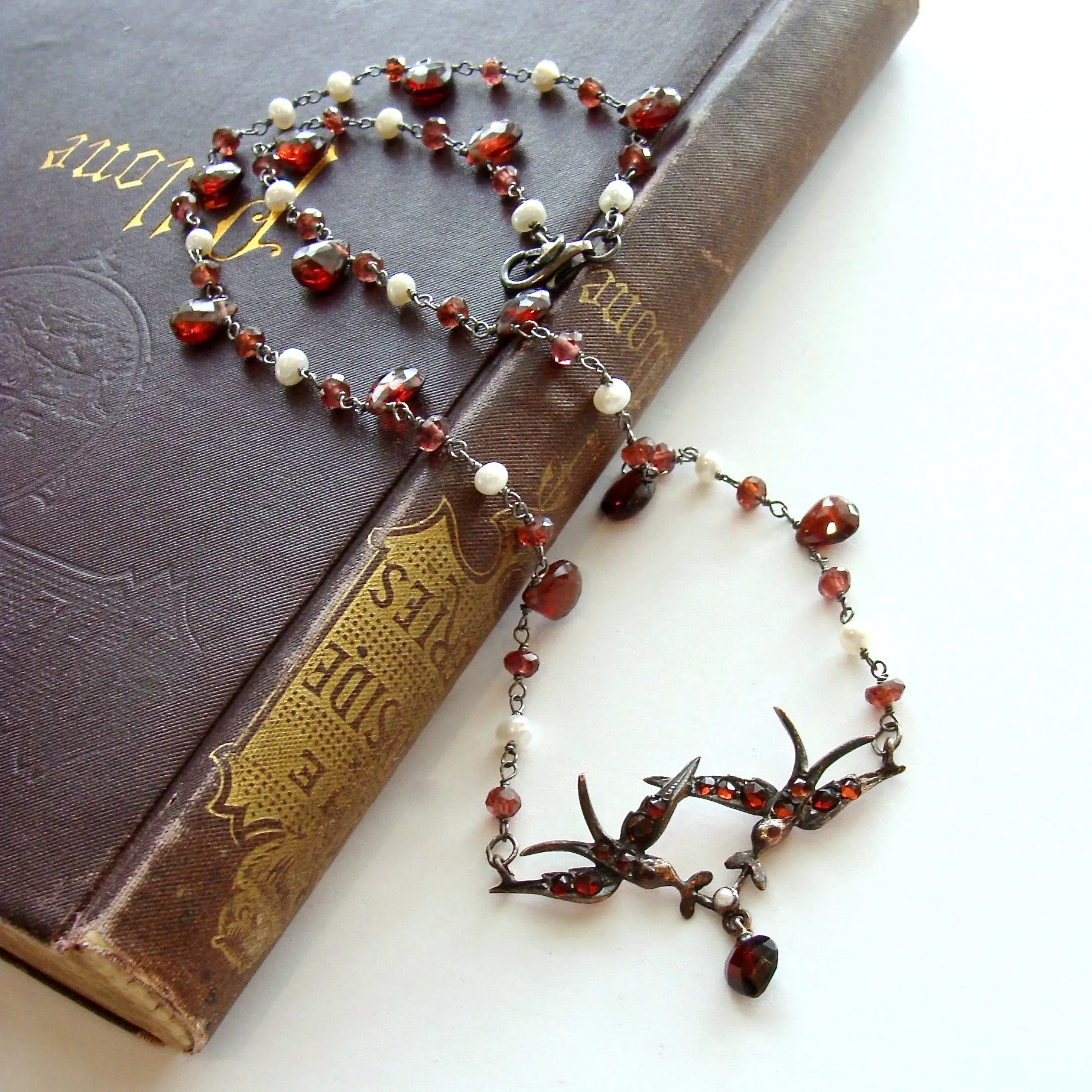 Saint Esprit Victorian Style Garnet Doves Necklace - Ava Necklace