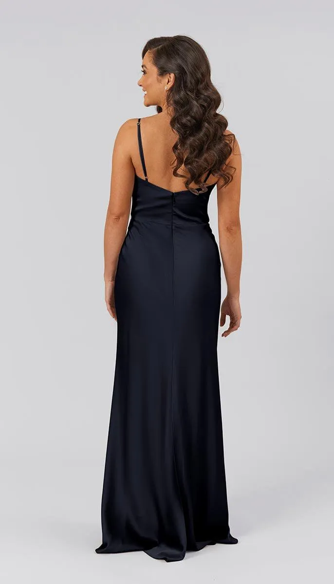 Sample Quin Size 22