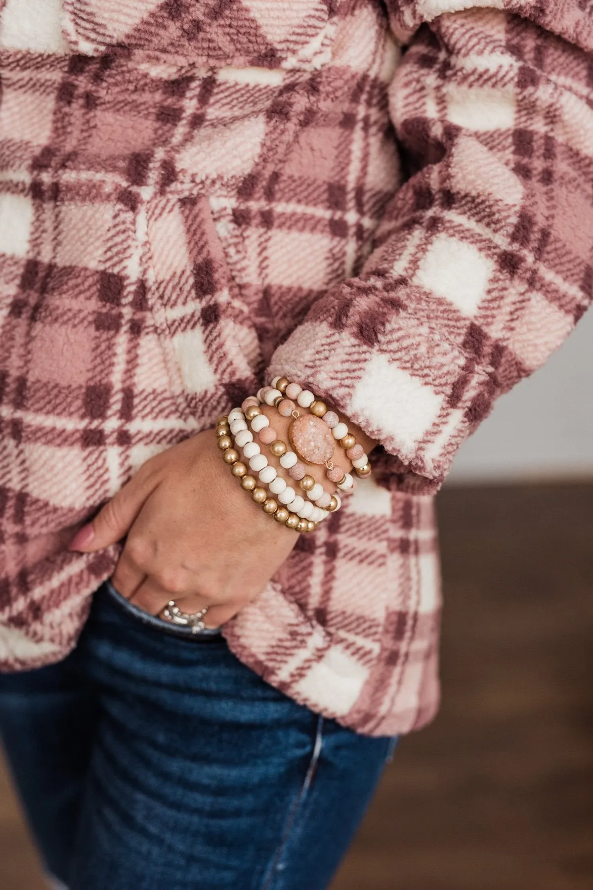 Sensational Smiles Beaded Bracelet Set- Gold & Pink