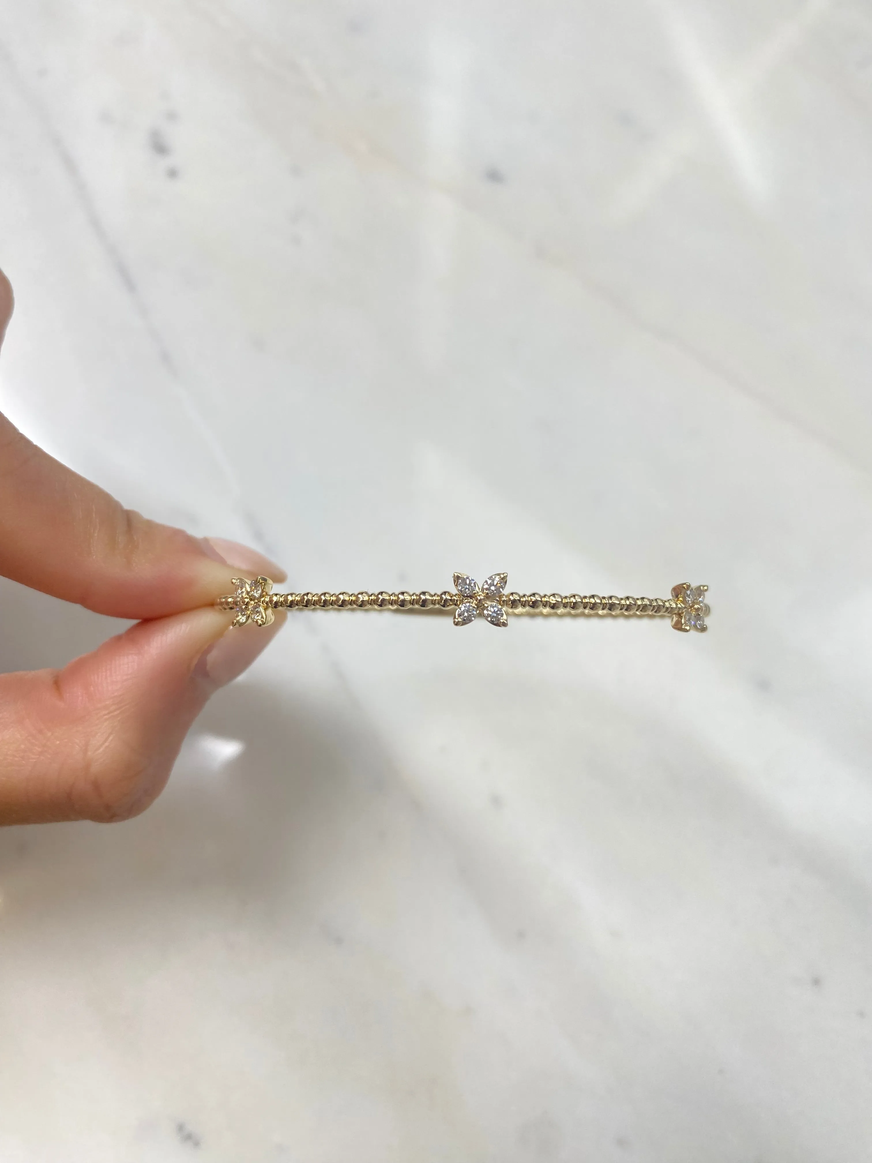 Siroo Three Butterfly Diamond Flex Bangle