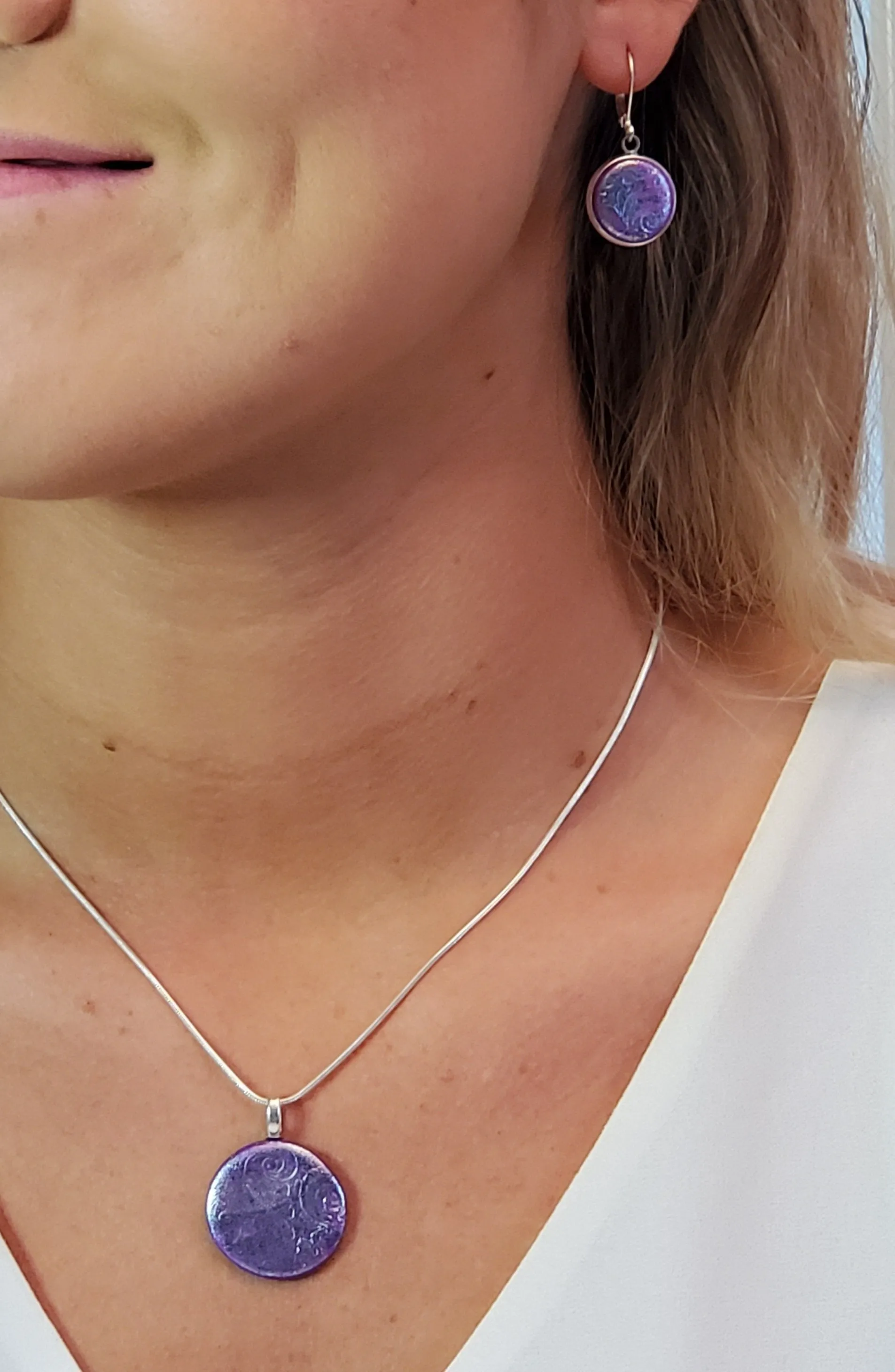 Small Round Pendant - Marbled - Calacatta