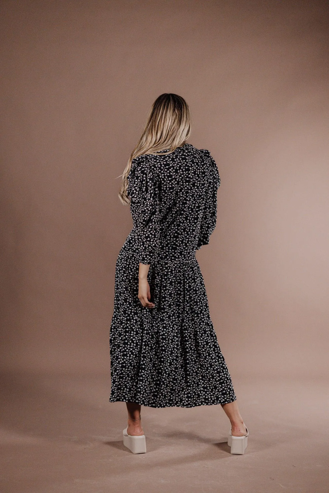 Sweetie Maxi Dress in Black
