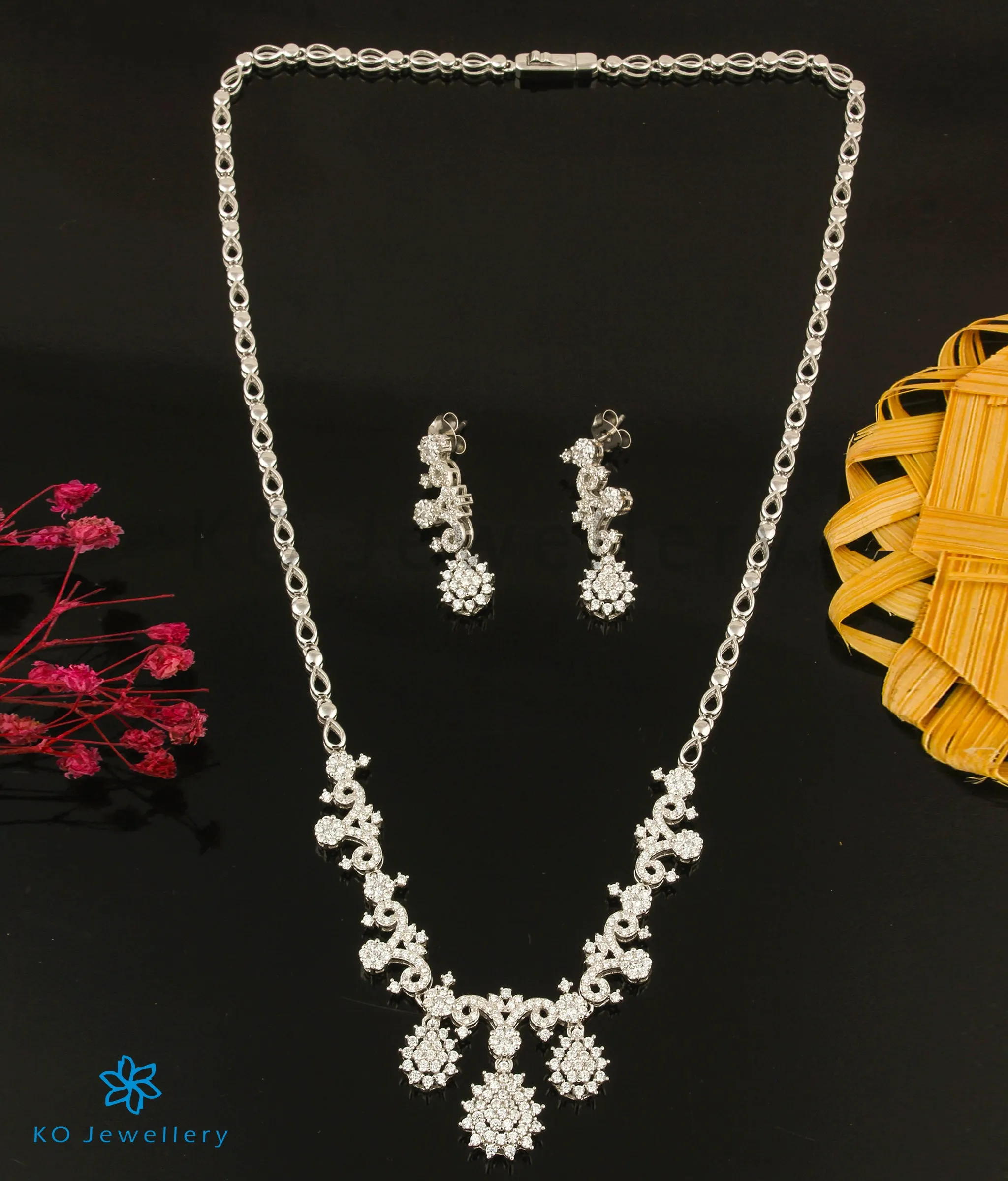 The Ivana Silver Necklace Set