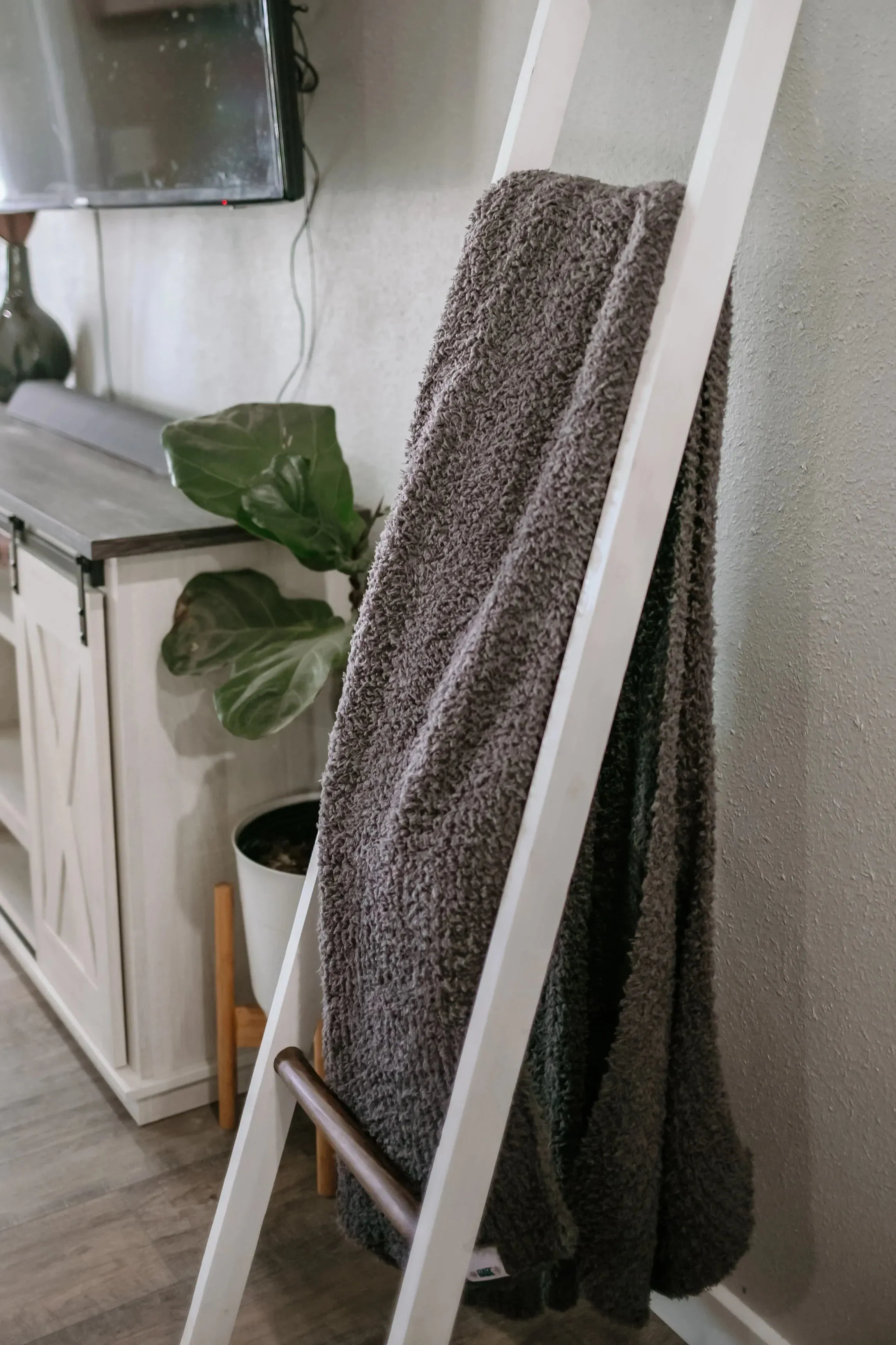 The Luxe Blanket