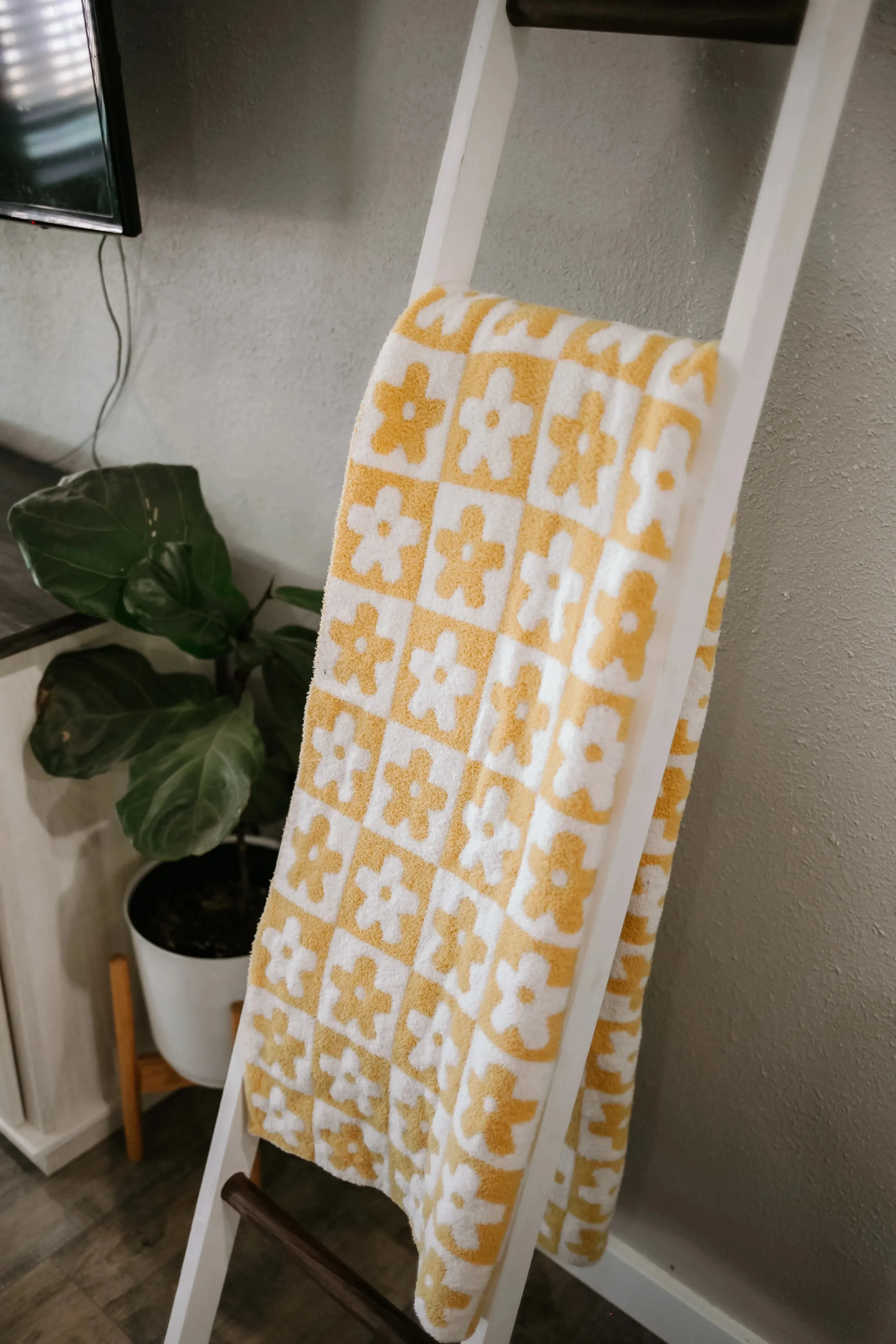 The Luxe Blanket