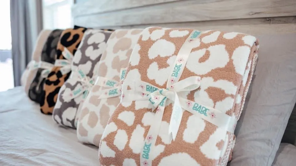 The Luxe Blanket