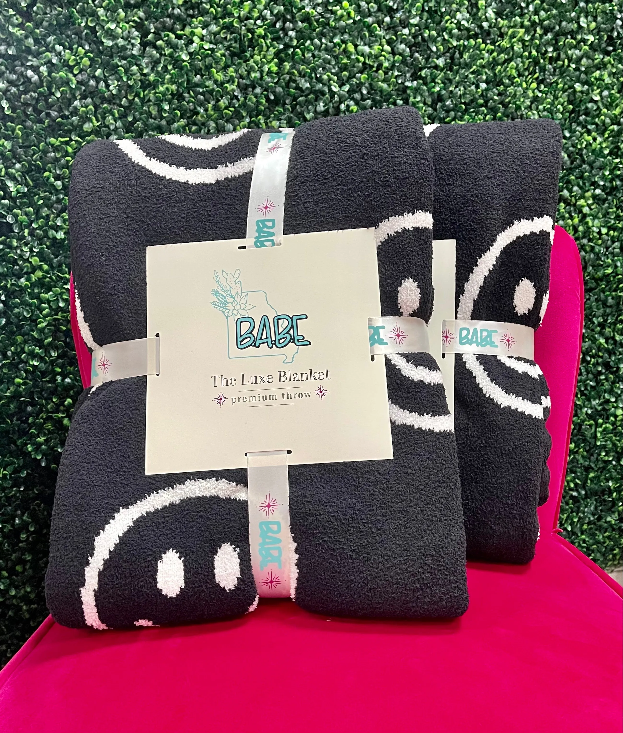 The Luxe Blanket