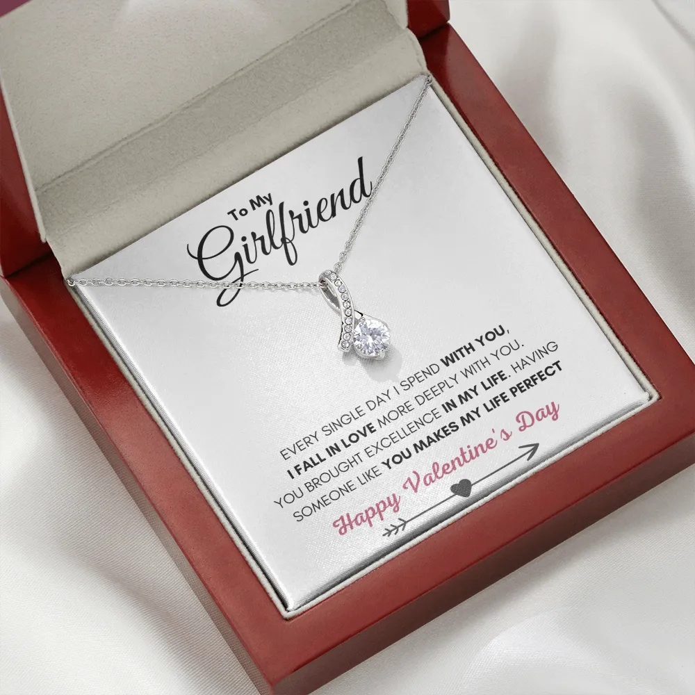 To My Girlfriend | Alluring Necklace💓