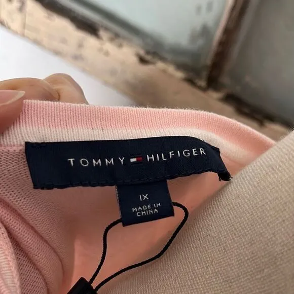 Tommy Hilfiger Womens Knitted Ivy Sweater Heart Patch V-Neck Pink Size 1X NWT