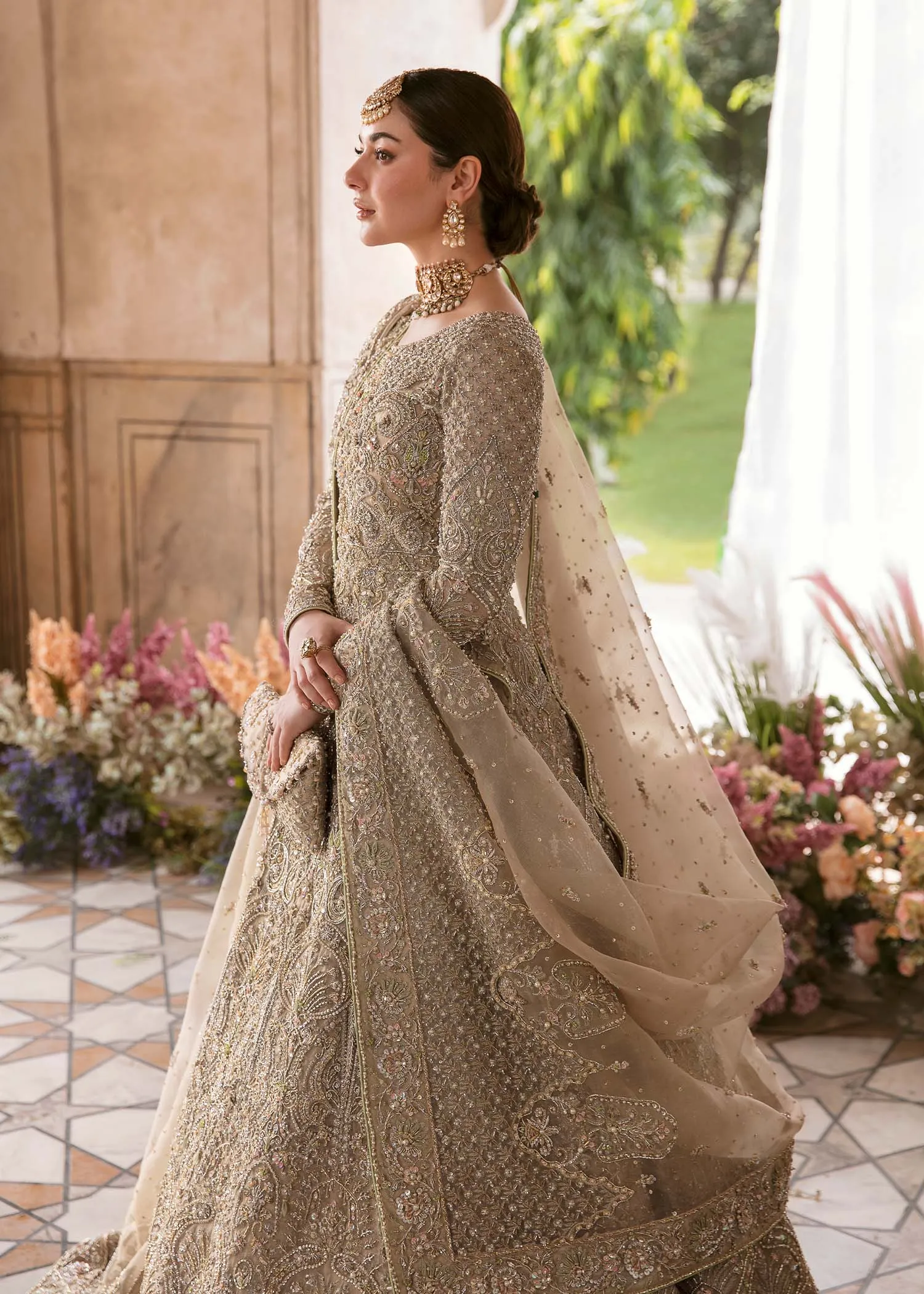 Traditional Pishwas Embellished Pakistani Bridal Dress