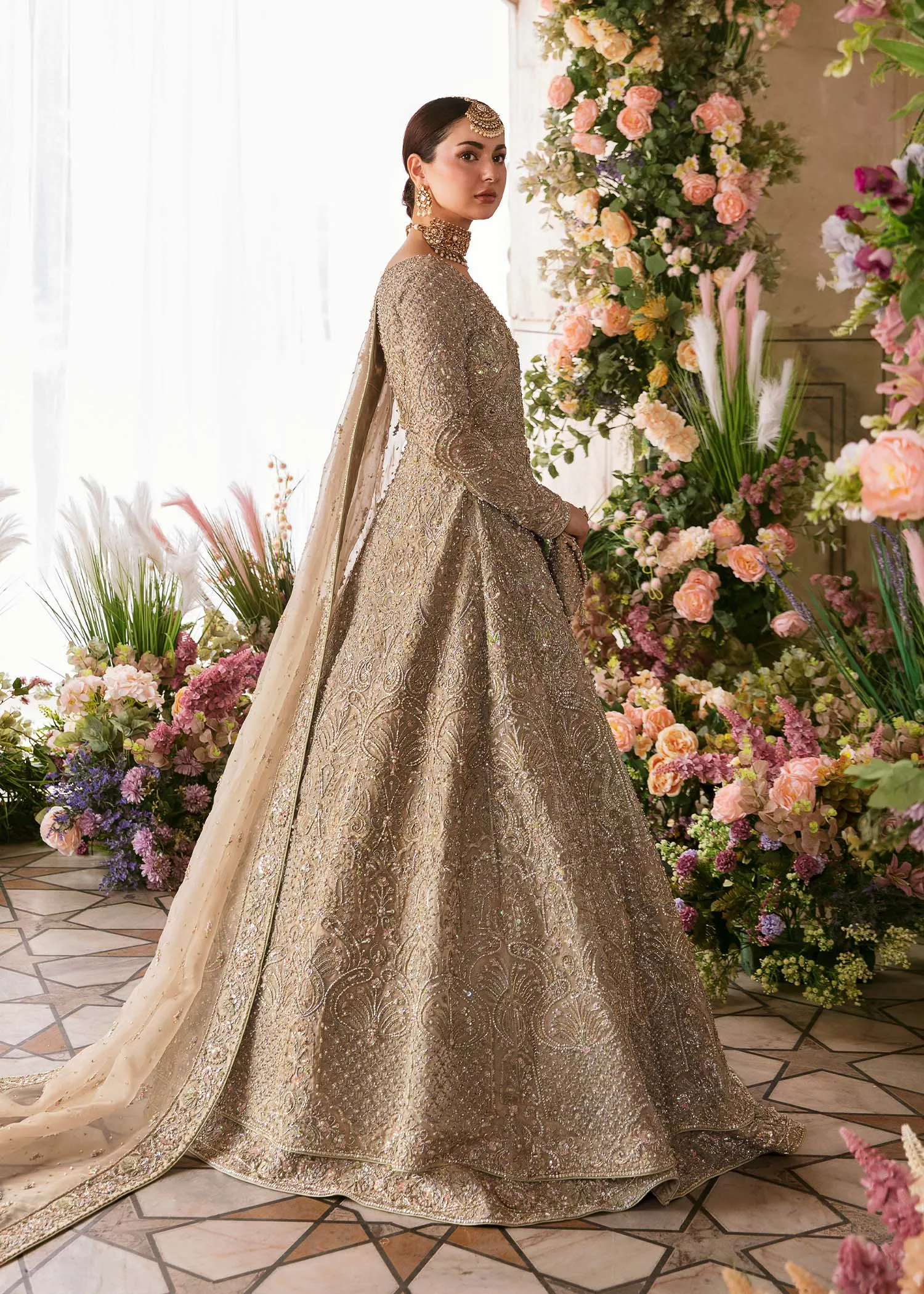 Traditional Pishwas Embellished Pakistani Bridal Dress