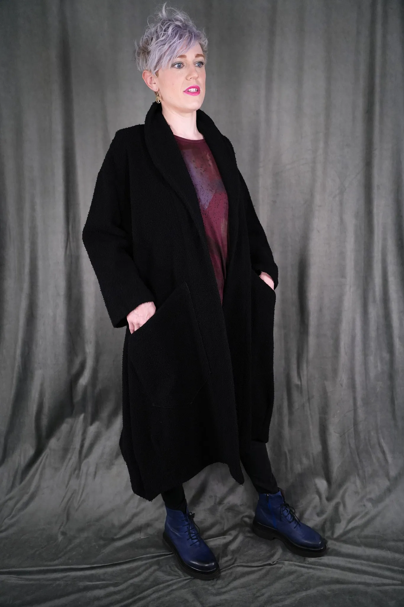 V1722 Winter Wool Coat Black-U