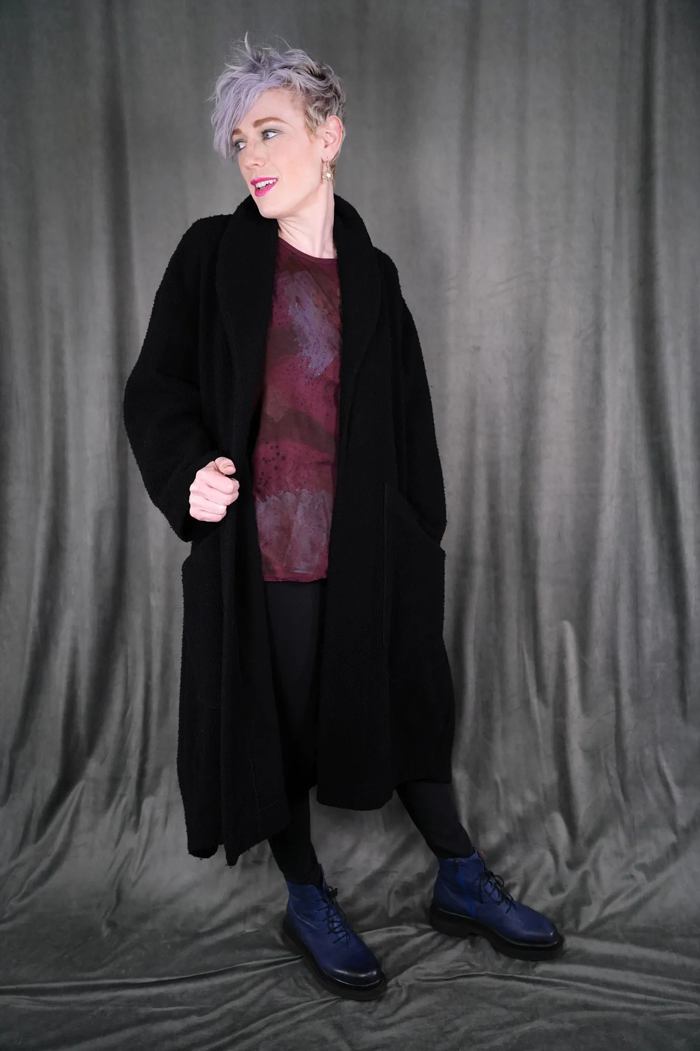 V1722 Winter Wool Coat Black-U