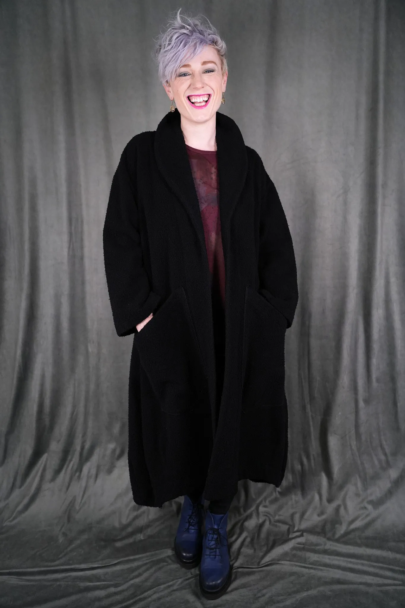 V1722 Winter Wool Coat Black-U