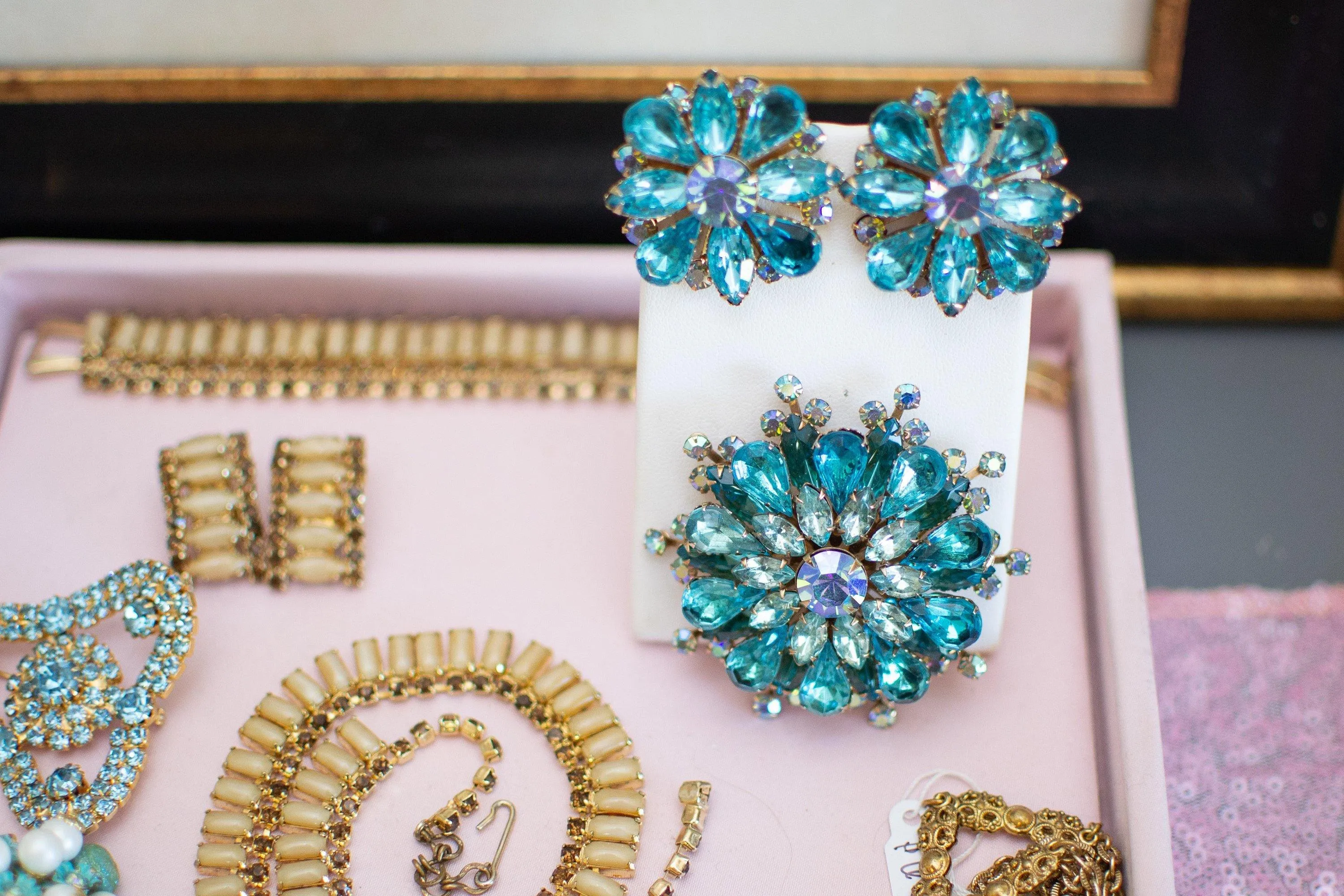 Vintage Aqua Blue Medallion Rhinestone Brooch