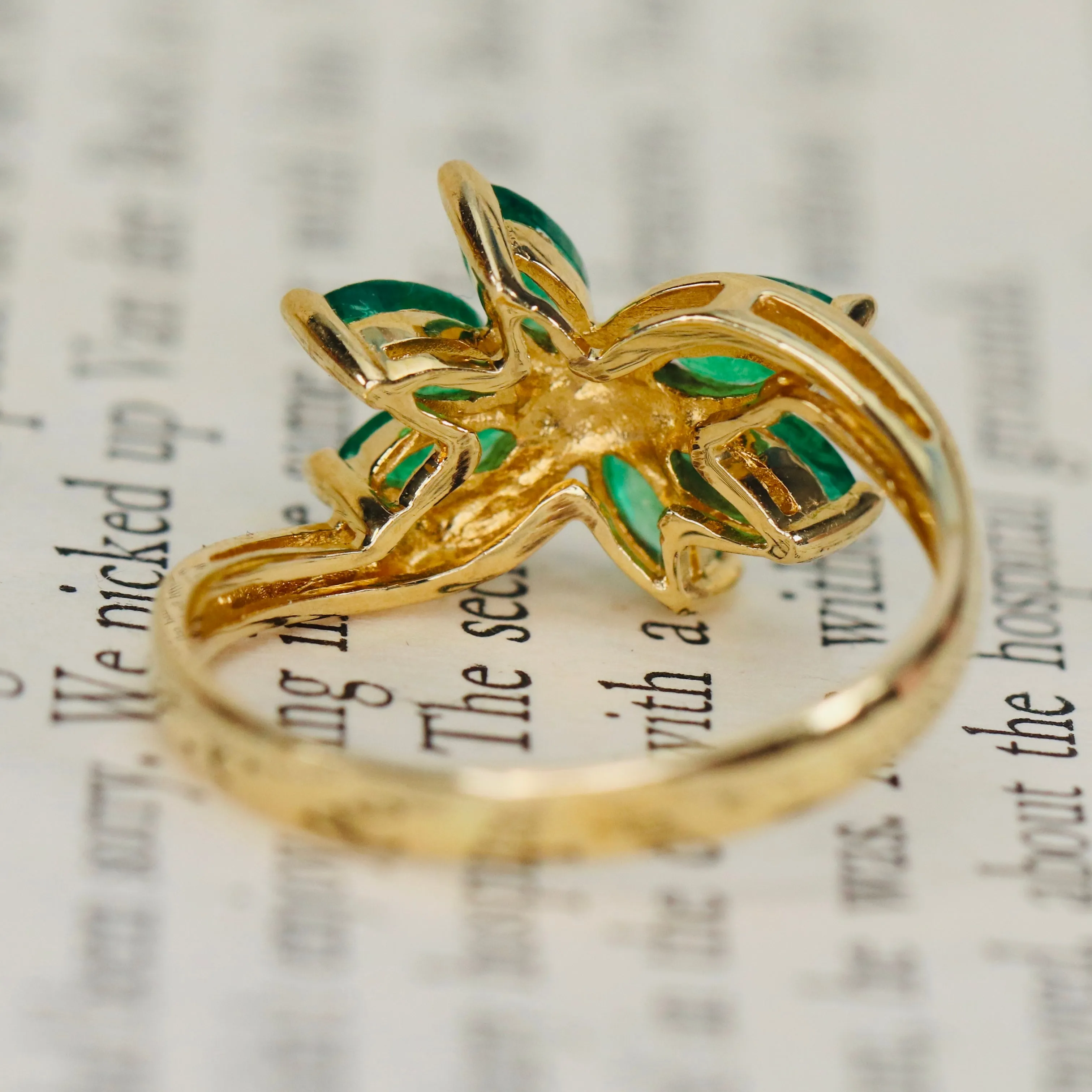 Vintage emerald twisted cluster ring in 14k yellow gold